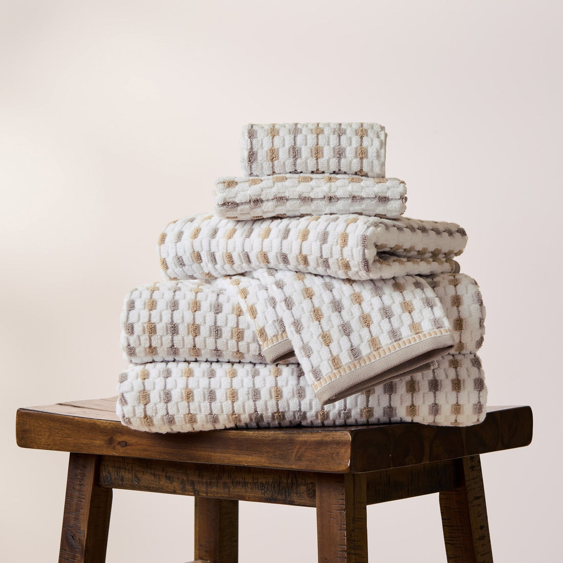 Why Towels Lose Absorbency Over Time — And How to Restore It