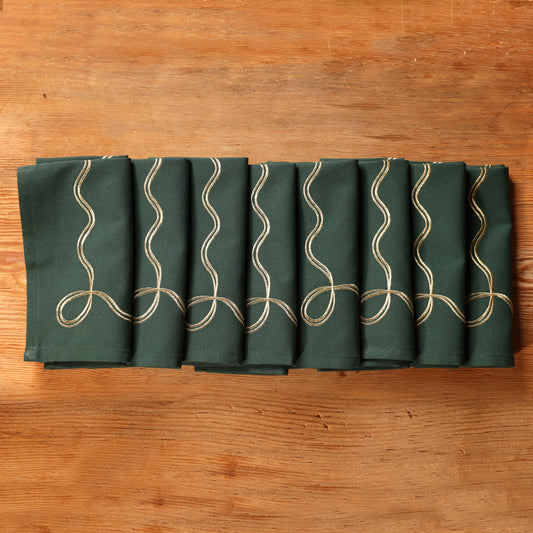 Double Scallop Holiday Napkins 8 Pack