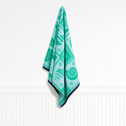 Shell Grid Clover Aquarias Beach Towel