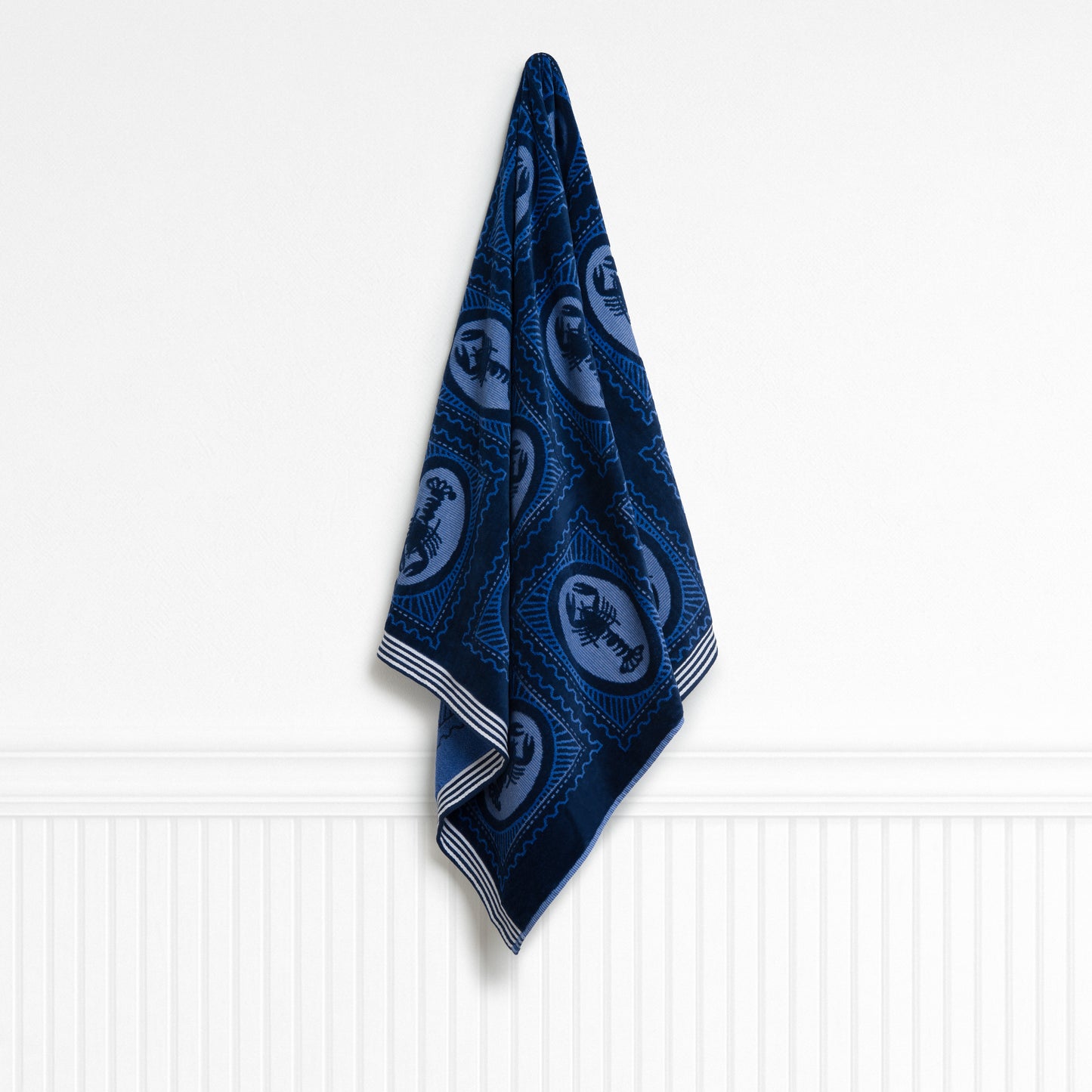 Lobster Frame Nova Navy Beach Towel