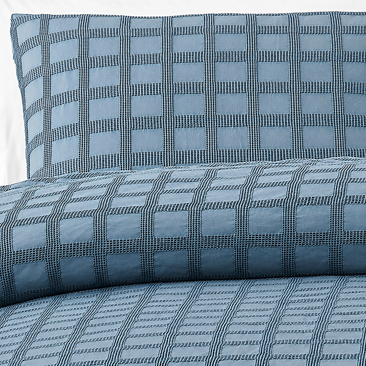 Whitley 100% Cotton Seersucker Comforter Set